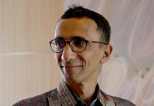 Ahmad Fikri Assegaf Mengedukasi Hukum Ke Masyarakat Lewat Hukumonline.Com sumber gambar : https://www.legalbusinessonline.com/features/%E2%80%98-future-very-much-specialisation%E2%80%99/71629