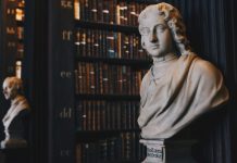 Masa Depan Pencarian Keadilan sumber gambar : https://unsplash.com/photos/eWpBNXRHfTI