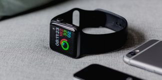 Mungkinkah Untuk Mendeteksi Gagal Jantung Dari Sebuah Jam Tangan Pintar ? Photo by Andres Urena on Unsplash